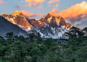 Luxury Everest View Trek