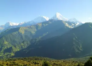 Poonhill-trek-through-pokhara