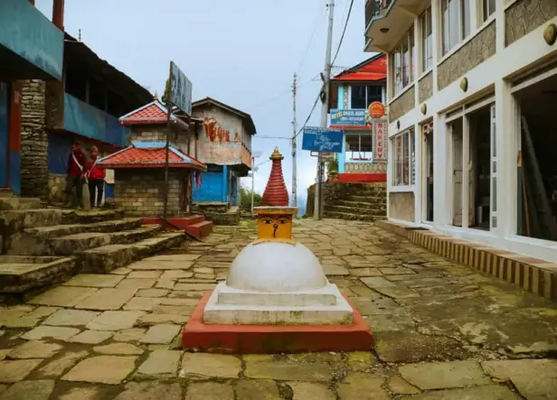Poonhill-trek-through-pokhara