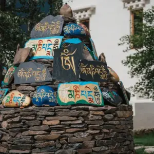 mani-stones 