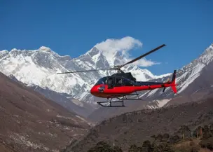 luxury-helicopter-everest-tour
