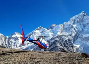 luxury-helicopter-everest-tour
