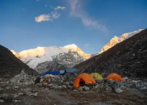 island-peak-climbing