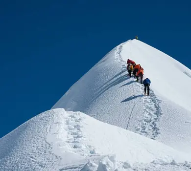 island-peak-climbing