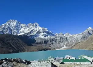 gokyo-lake
