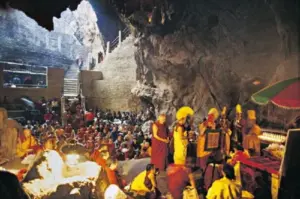 secret-monasteries